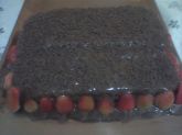 Bolo de morango com brigadeiro